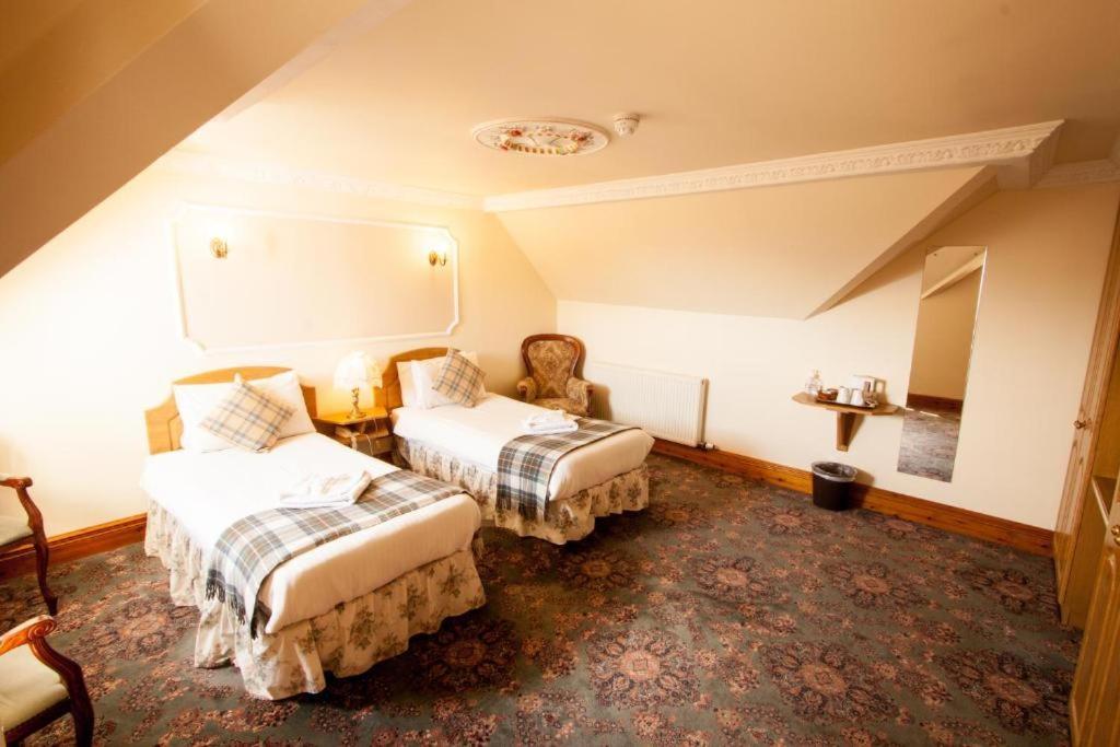Duke Of Gordon Hotel キングシー エクステリア 写真